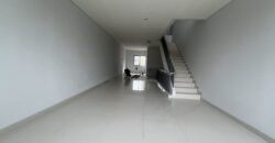 Ruko Brand New Hudson Studio Loft Kawasan Manhattan District
