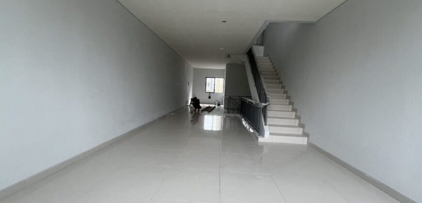Ruko Brand New Hudson Studio Loft Kawasan Manhattan District