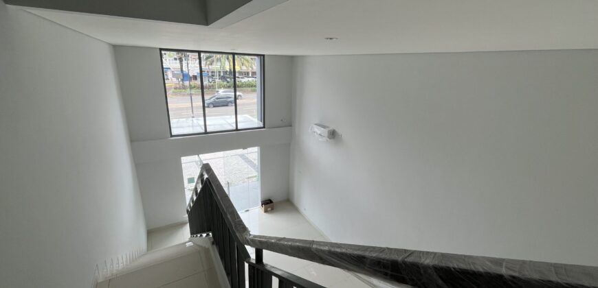 Ruko Brand New Hudson Studio Loft Kawasan Manhattan District