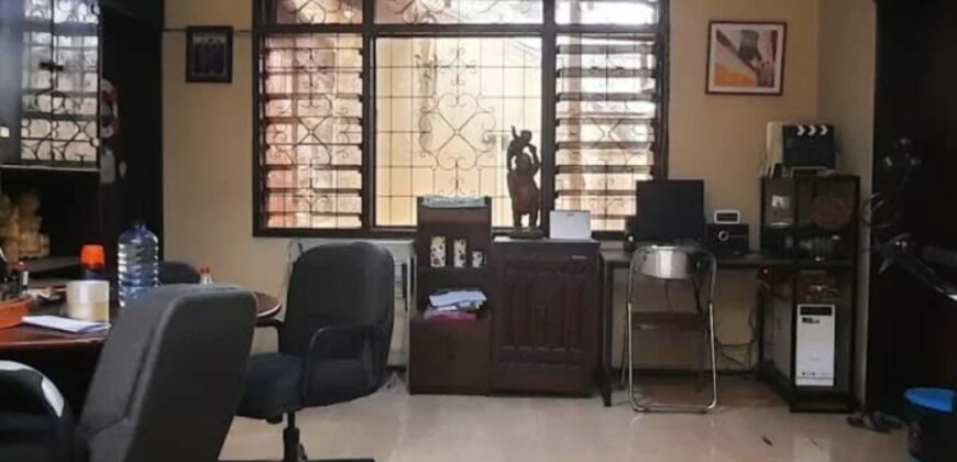 Rumah Terawat Rapih Balai Pustaka Jaktim